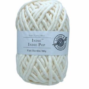 Bundle of 10 skeins of chunky yarn